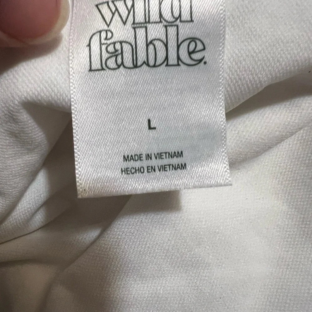 NWT Wild Fable Embroidered Cherry Women's White Bikini Bottom Size L - Picture 6 of 7